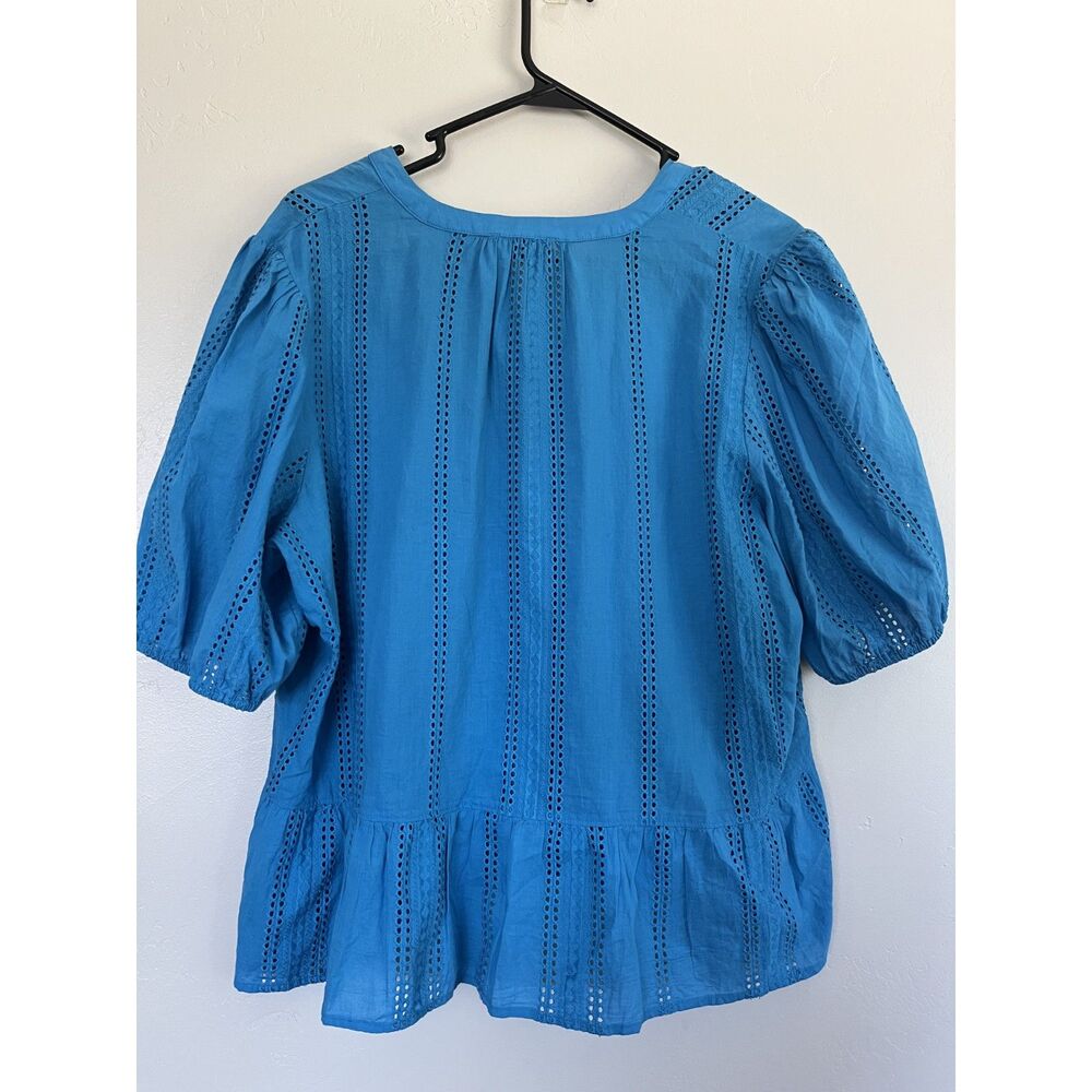 LOFT Short Sleeve Blue Eyelet Lace Peplum Blouse Size XL